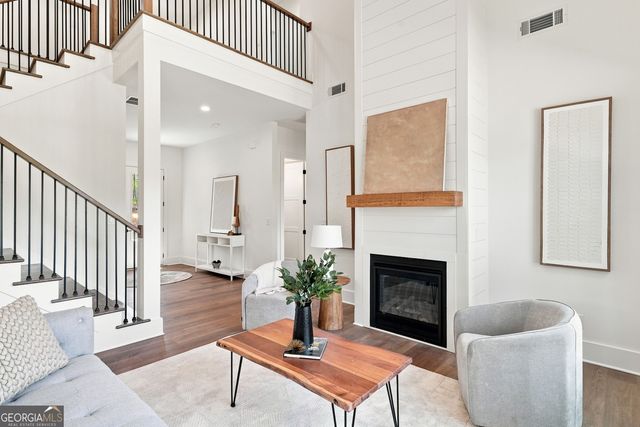 922 Artistry Way, Fairburn, GA 30213