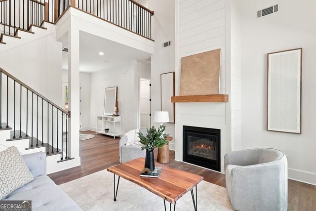 922 Artistry Way, Fairburn, GA 30213