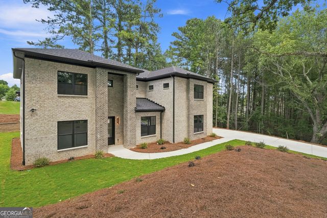 922 Artistry Way, Fairburn, GA 30213