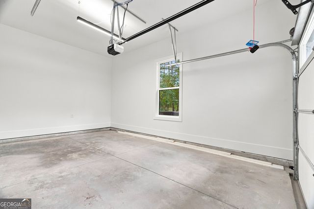 922 Artistry Way, Fairburn, GA 30213