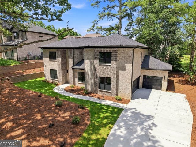922 Artistry Way, Fairburn, GA 30213