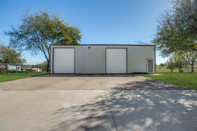 5282 Luella Road, Sherman, TX 75090