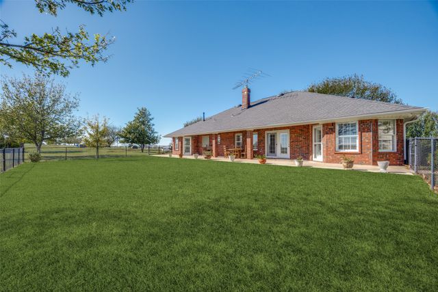 5282 Luella Road, Sherman, TX 75090