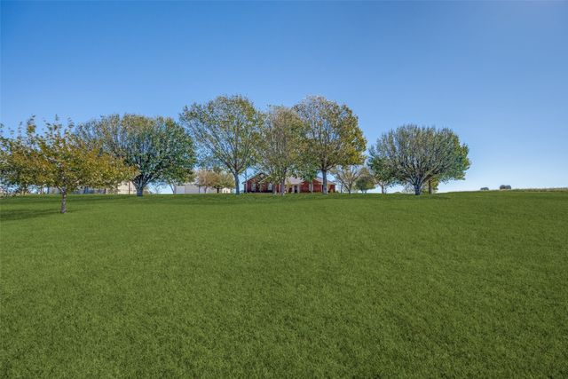 5282 Luella Road, Sherman, TX 75090