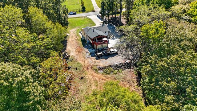 851 Belmont Rd, Clarksville, TN 37040