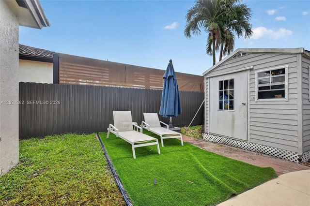 8892 NW 167th St, Miami Lakes, FL 33018