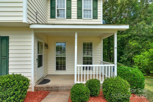 923 Buttermilk Lane, Monroe, NC 28110