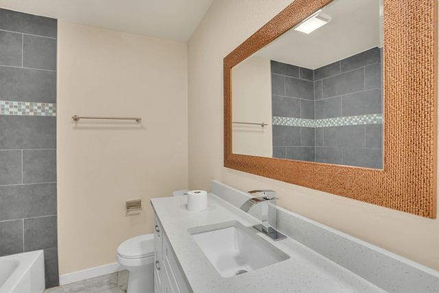 1605 Pine Street, Grand Prairie, TX 75050