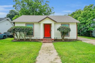 1605 Pine Street, Grand Prairie, TX 75050