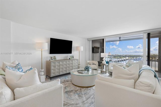 400 N Flagler Drive 2003, West Palm Beach, FL 33401