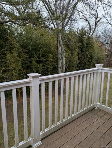 1 Hemlock Drive C152, Bay Shore, NY 11706