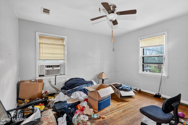 732 Chickasaw Drive, Grenada, MS 38901