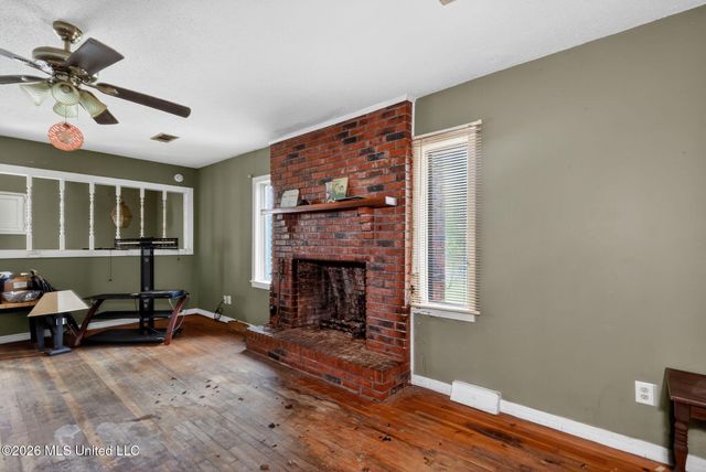 732 Chickasaw Drive, Grenada, MS 38901