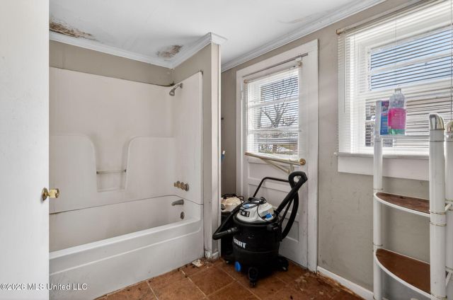 732 Chickasaw Drive, Grenada, MS 38901