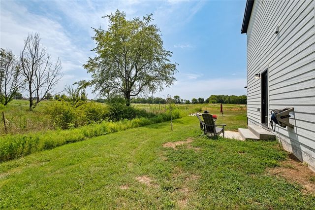 680 Pacific Avenue, Centerton, AR 72719