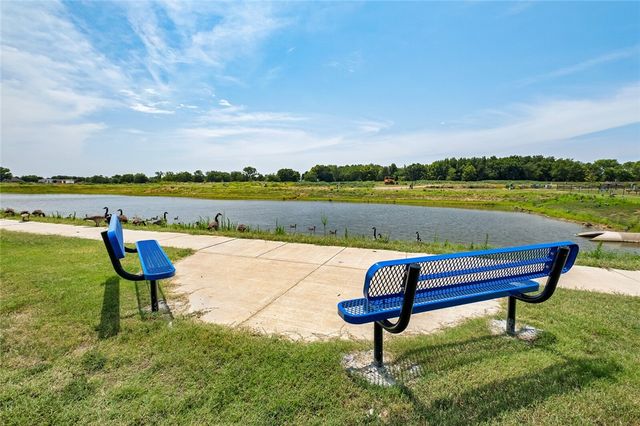 680 Pacific Avenue, Centerton, AR 72719