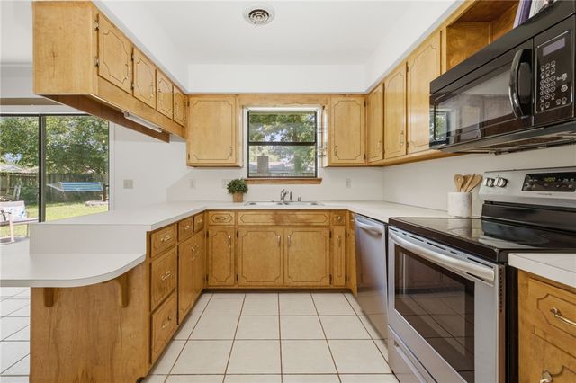 3502 Cannon Avenue, Springdale, AR 72762
