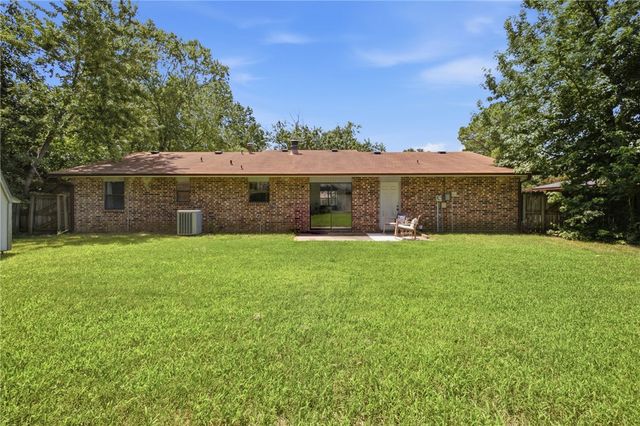 3502 Cannon Avenue, Springdale, AR 72762
