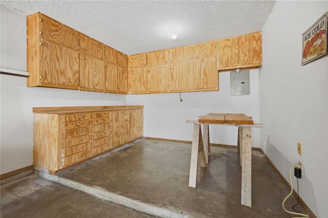 3502 Cannon Avenue, Springdale, AR 72762