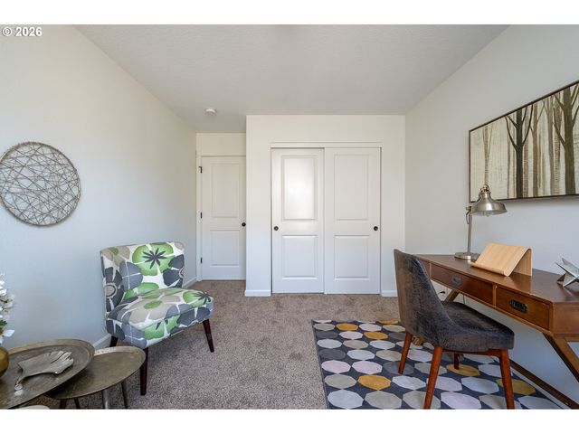 718 TRINITY Ct, Molalla, OR 97038