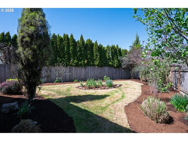 718 TRINITY Ct, Molalla, OR 97038