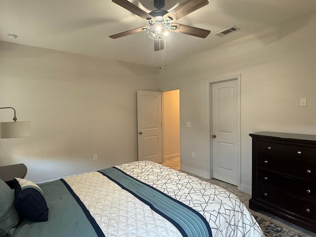 411 Niceville Avenue, Niceville, FL 32578