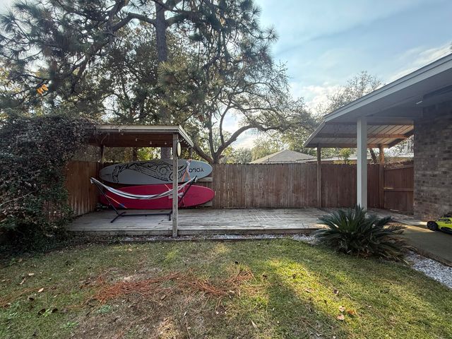 411 Niceville Avenue, Niceville, FL 32578