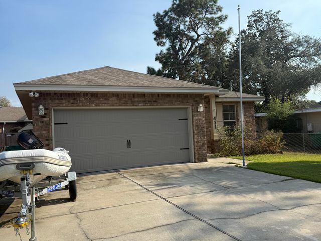 411 Niceville Avenue, Niceville, FL 32578