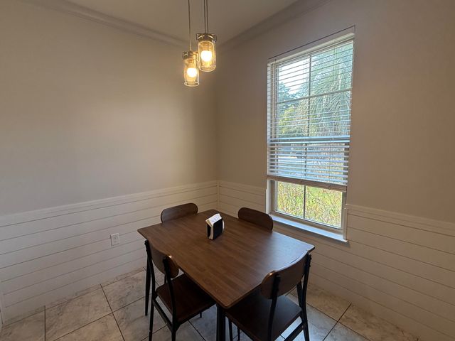 411 Niceville Avenue, Niceville, FL 32578