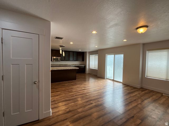 5058 S MORAY CT, Holladay, UT 84117