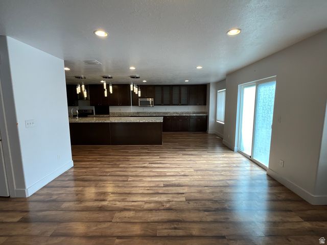 5058 S MORAY CT, Holladay, UT 84117