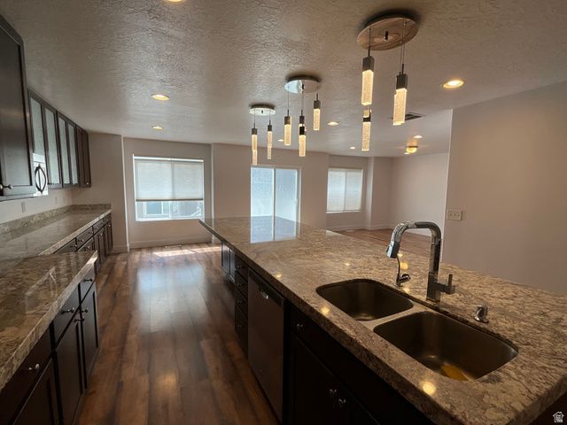 5058 S MORAY CT, Holladay, UT 84117
