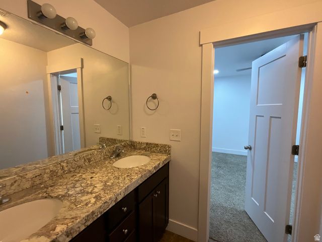 5058 S MORAY CT, Holladay, UT 84117