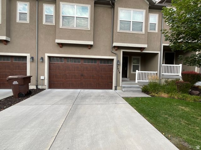5058 S MORAY CT, Holladay, UT 84117