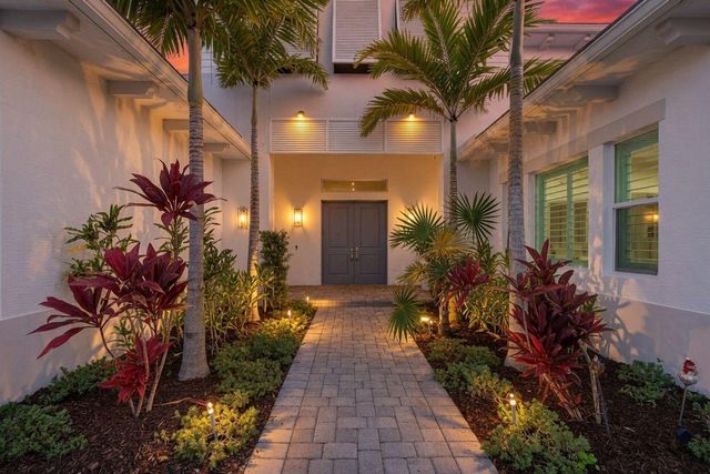 9336 Coral Isles Circle, Palm Beach Gardens, FL 33412