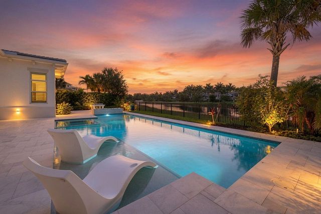 9336 Coral Isles Circle, Palm Beach Gardens, FL 33412
