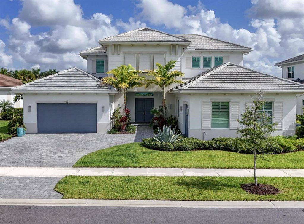 9336 Coral Isles Circle, Palm Beach Gardens, FL 33412