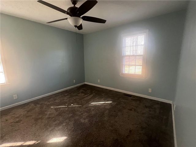 201 Grogan NE Road, White, GA 30184