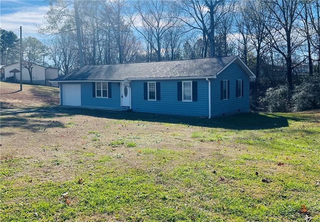 201 Grogan NE Road, White, GA 30184