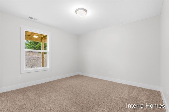 1575 N Village Circle, Kalamazoo, MI 49009