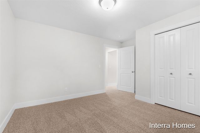 1575 N Village Circle, Kalamazoo, MI 49009