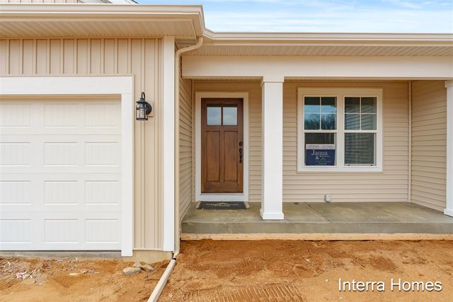 1575 N Village Circle, Kalamazoo, MI 49009