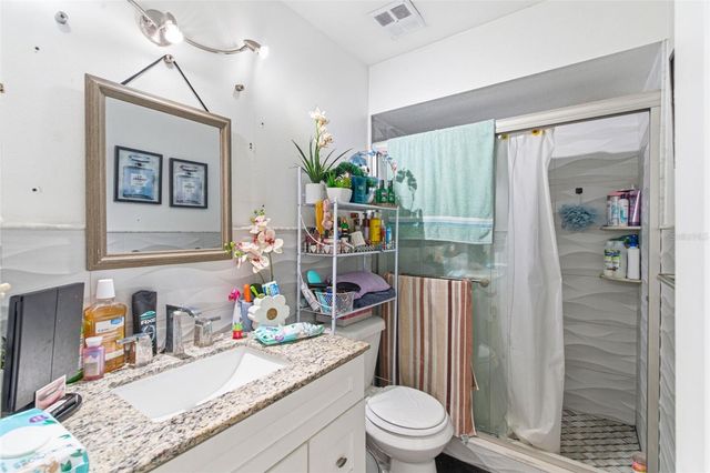 2706 W POWHATAN AVENUE, Tampa, FL 33614