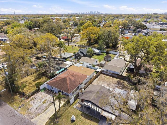 2706 W POWHATAN AVENUE, Tampa, FL 33614