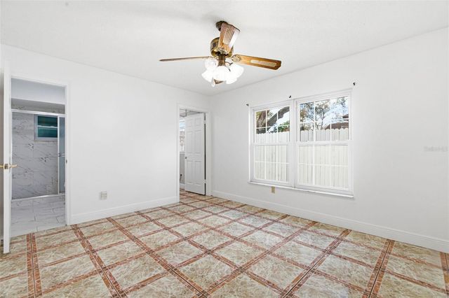 2706 W POWHATAN AVENUE, Tampa, FL 33614