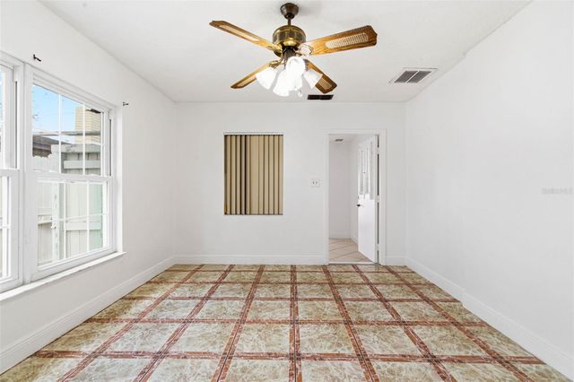 2706 W POWHATAN AVENUE, Tampa, FL 33614