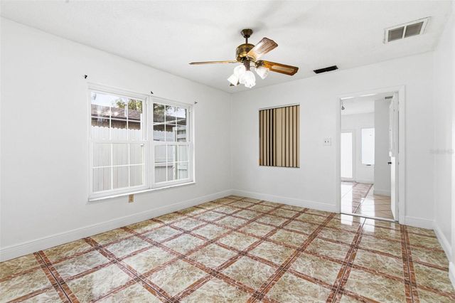 2706 W POWHATAN AVENUE, Tampa, FL 33614