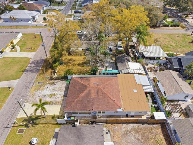 2706 W POWHATAN AVENUE, Tampa, FL 33614