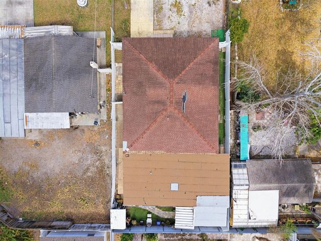 2706 W POWHATAN AVENUE, Tampa, FL 33614