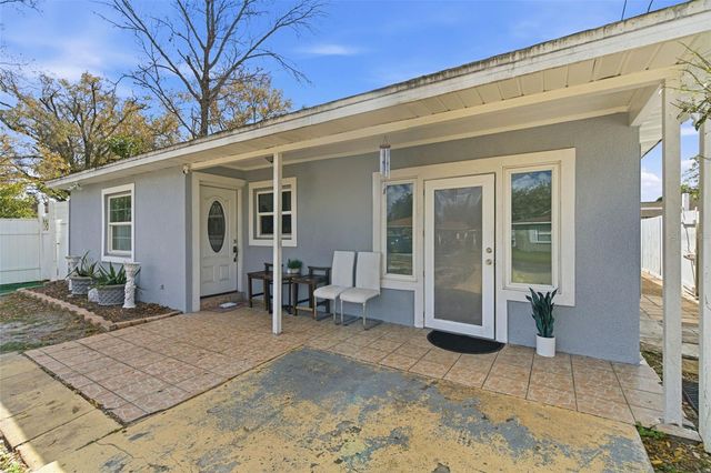 2706 W POWHATAN AVENUE, Tampa, FL 33614